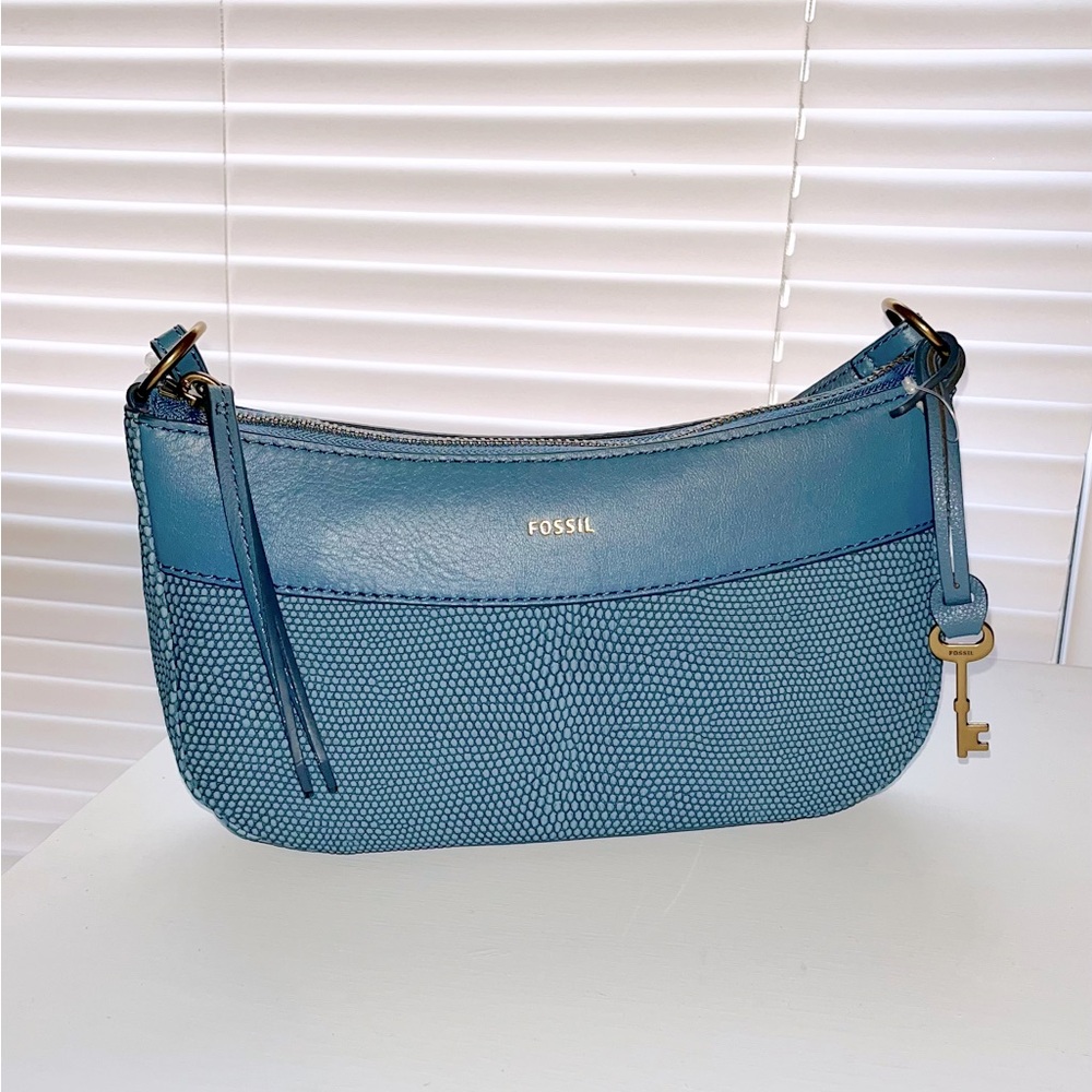NWT Fossil Skylar Baguette Purse